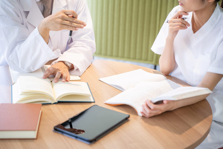 開業前に読む電子カルテ選びの教科書｜新規開業医が最初に決めるべき5つのポイント