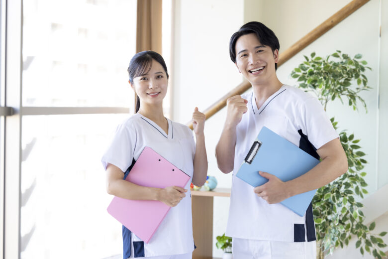 医療事務スタッフが集まらない時代のクリニック採用戦略 — AI就活化で変わる求職者行動と対策