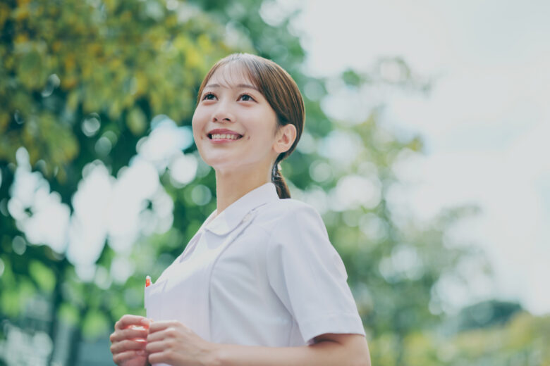 看護師の円満退職ガイド～退職を伝えるタイミングや引き止め対策・上手な退職理由の伝え方