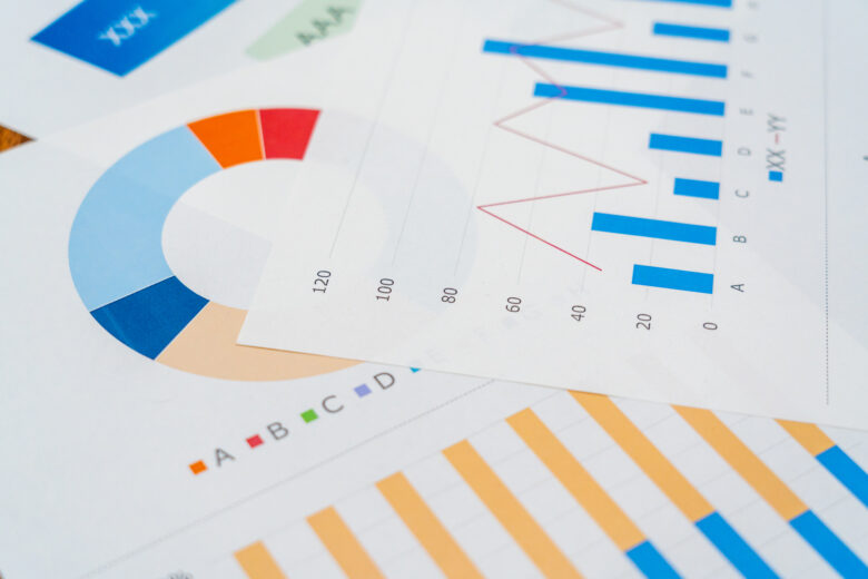 電子カルテデータで診療収益を自分で分析する — 院長が月次で確認すべき3つの指標と改善アクション
