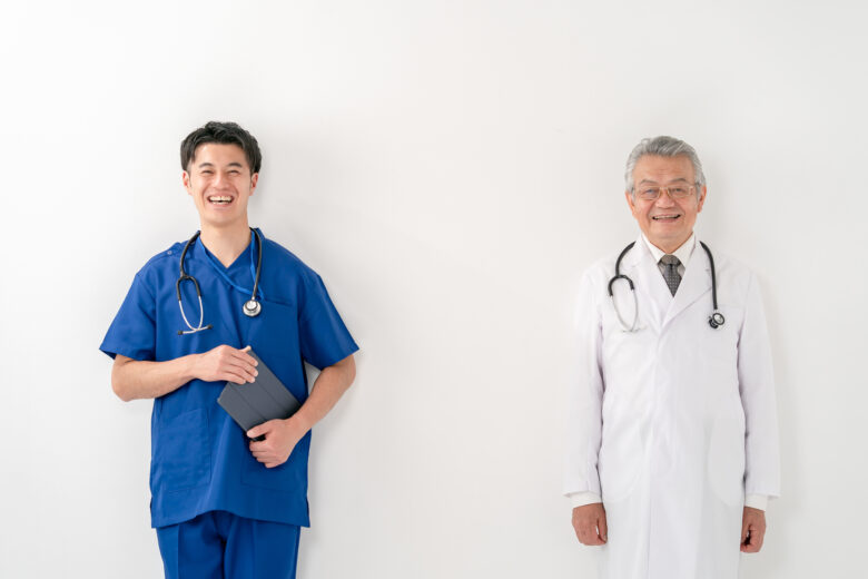 承継開業で電子カルテを引き継ぐとき何が起きるか — トラブル事例と引き継ぎ判断の基準