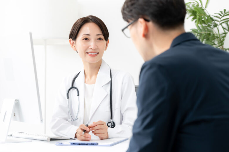 プライマリケアとは？5つの理念とかかりつけ医機能との違い、クリニックが担う役割