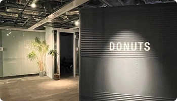 DONUTSショールーム画像